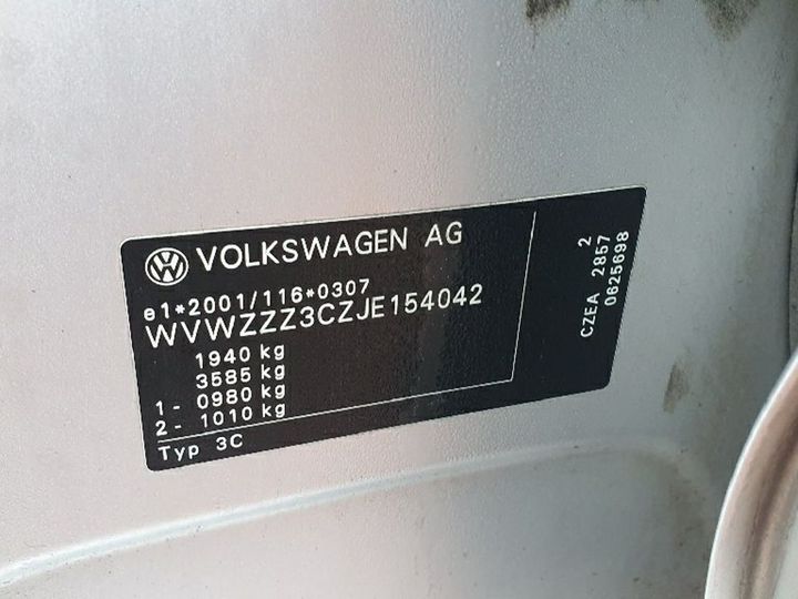 Photo 10 VIN: WVWZZZ3CZJE154042 - VOLKSWAGEN PASSAT 