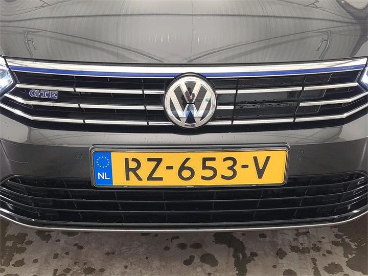 Photo 5 VIN: WVWZZZ3CZJE154458 - VOLKSWAGEN PASSAT 