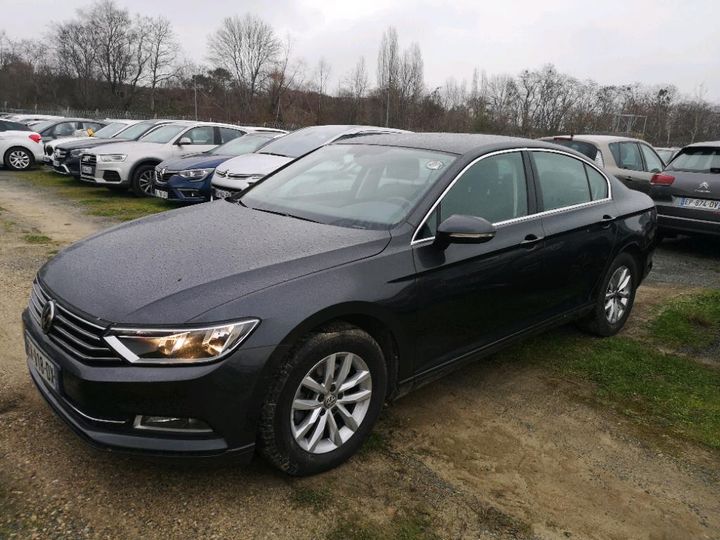 Photo 1 VIN: WVWZZZ3CZJE158653 - VOLKSWAGEN PASSAT 