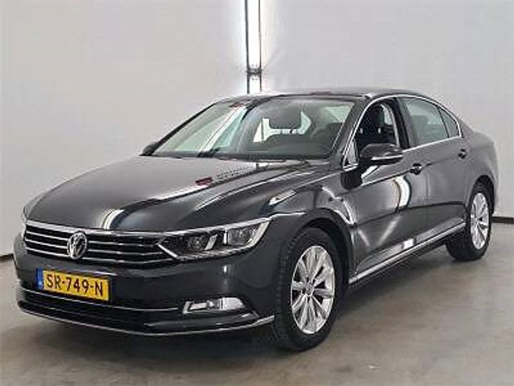 Photo 1 VIN: WVWZZZ3CZJE159594 - VOLKSWAGEN PASSAT 