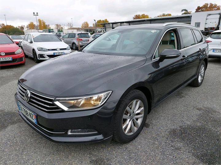 Photo 1 VIN: WVWZZZ3CZJE162750 - VOLKSWAGEN PASSAT 