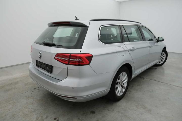 Photo 2 VIN: WVWZZZ3CZJE162858 - VOLKSWAGEN PASSAT 