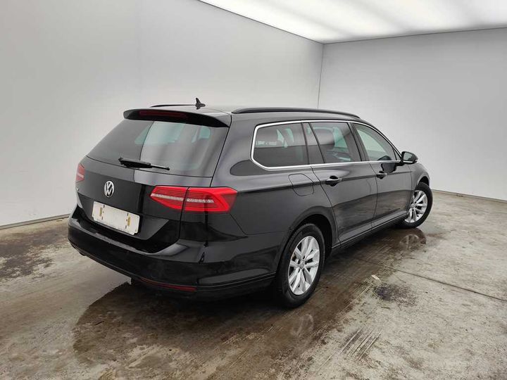 Photo 2 VIN: WVWZZZ3CZJE163051 - VOLKSWAGEN PASSAT 