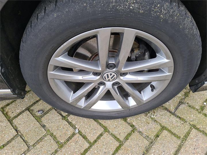 Photo 12 VIN: WVWZZZ3CZJE163377 - VOLKSWAGEN PASSAT 