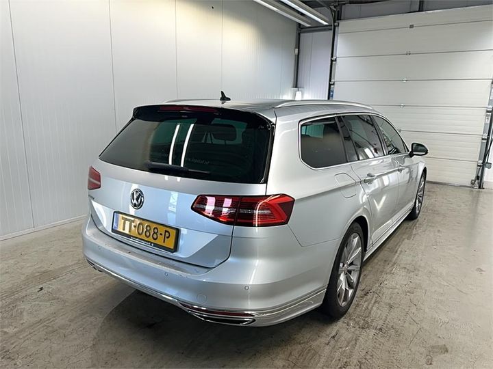 Photo 3 VIN: WVWZZZ3CZJE164683 - VOLKSWAGEN PASSAT 