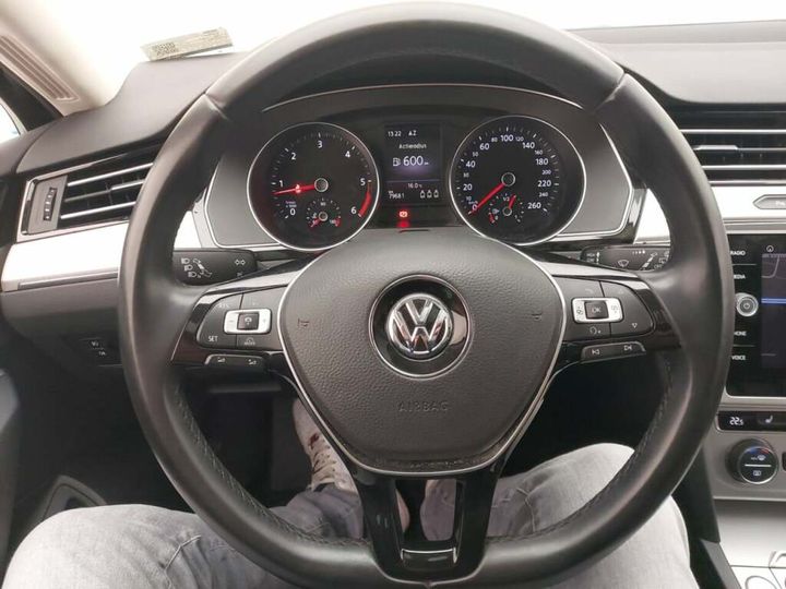 Photo 10 VIN: WVWZZZ3CZJE164958 - VOLKSWAGEN PASSAT 