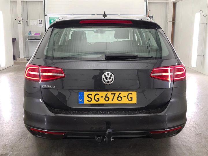 Photo 30 VIN: WVWZZZ3CZJE164974 - VOLKSWAGEN PASSAT 