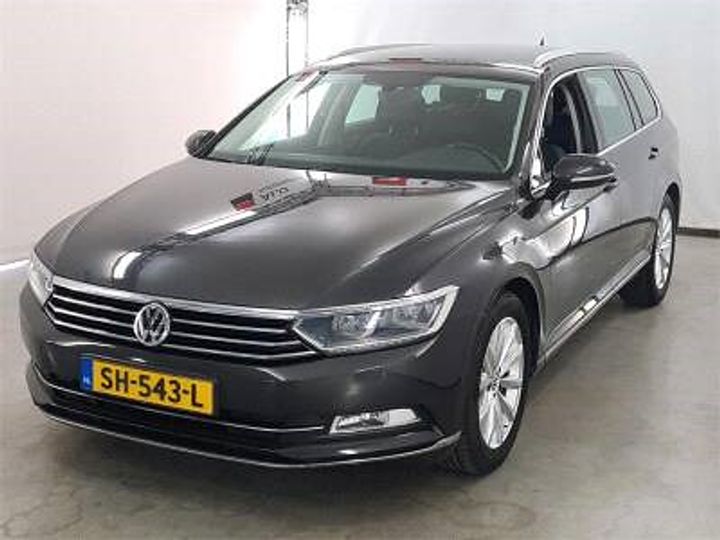 Photo 1 VIN: WVWZZZ3CZJE165582 - VOLKSWAGEN PASSAT 