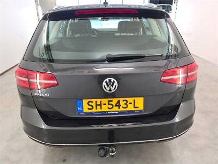 Photo 3 VIN: WVWZZZ3CZJE165582 - VOLKSWAGEN PASSAT 