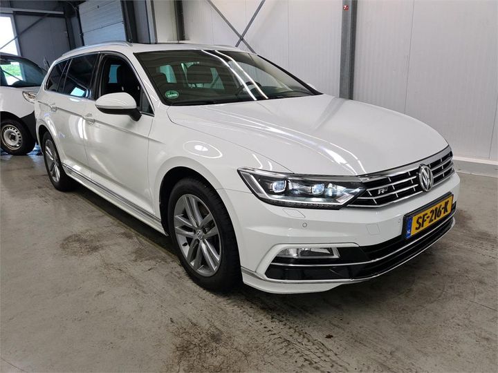 Photo 2 VIN: WVWZZZ3CZJE166138 - VOLKSWAGEN PASSAT 