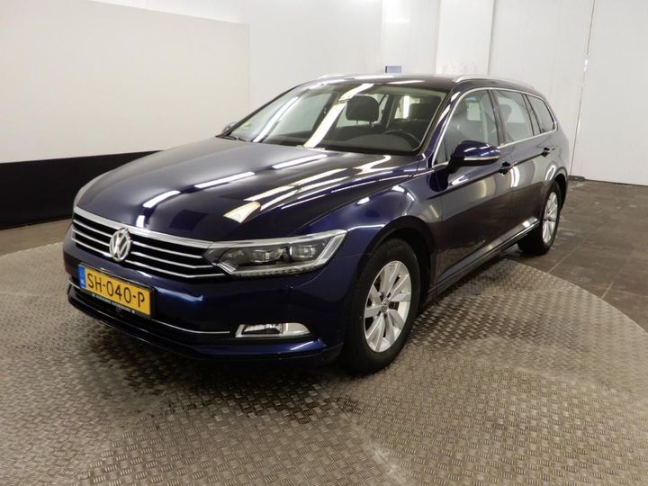 Photo 1 VIN: WVWZZZ3CZJE166801 - VOLKSWAGEN PASSAT 