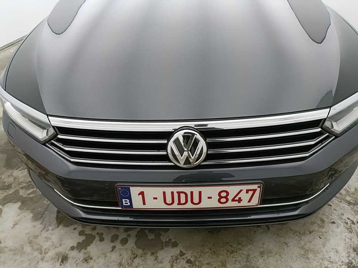 Photo 5 VIN: WVWZZZ3CZJE167098 - VOLKSWAGEN PASSAT 