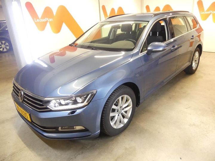 Photo 1 VIN: WVWZZZ3CZJE167150 - VOLKSWAGEN PASSAT 