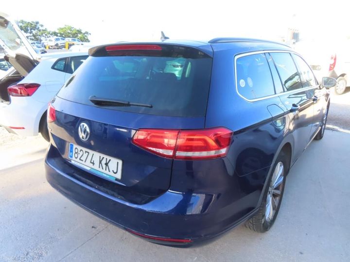 Photo 11 VIN: WVWZZZ3CZJE168149 - VOLKSWAGEN PASSAT 