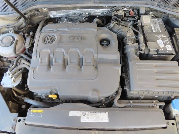 Photo 33 VIN: WVWZZZ3CZJE168281 - VOLKSWAGEN PASSAT 