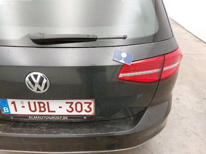 Photo 33 VIN: WVWZZZ3CZJE169679 - VOLKSWAGEN PASSAT 