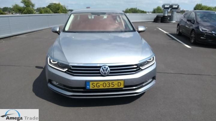 Photo 2 VIN: WVWZZZ3CZJE172565 - VOLKSWAGEN PASSAT 