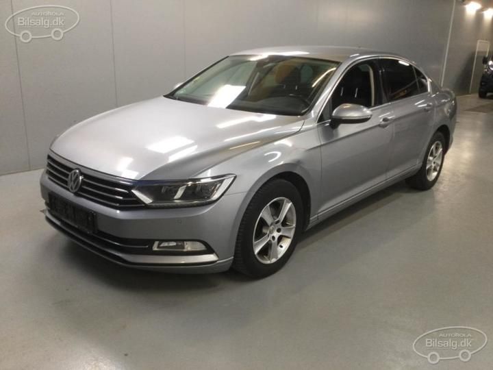 Photo 1 VIN: WVWZZZ3CZJE174144 - VOLKSWAGEN PASSAT 