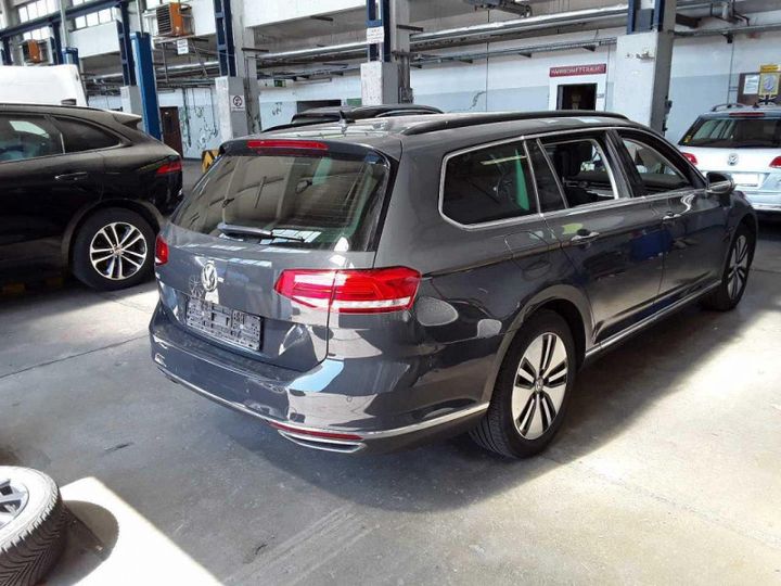 Photo 3 VIN: WVWZZZ3CZJE175353 - VOLKSWAGEN PASSAT 