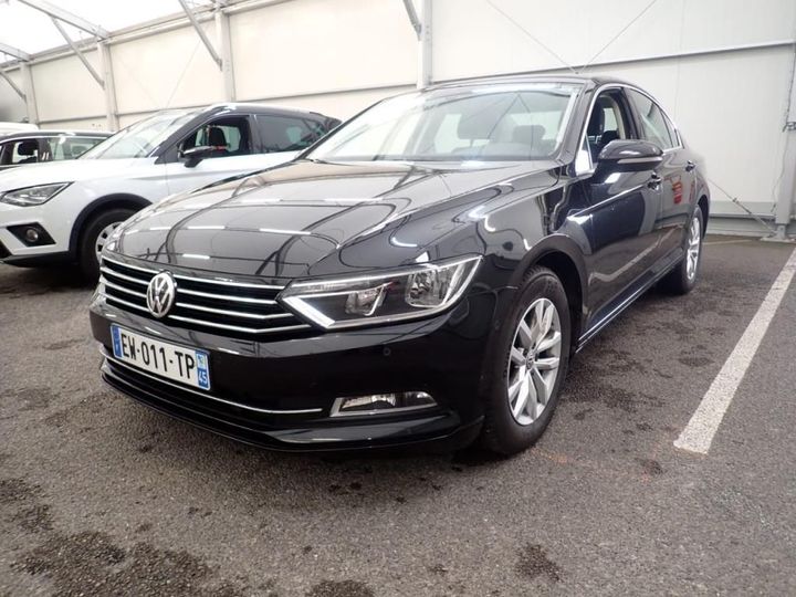 Photo 1 VIN: WVWZZZ3CZJE176427 - VOLKSWAGEN PASSAT 