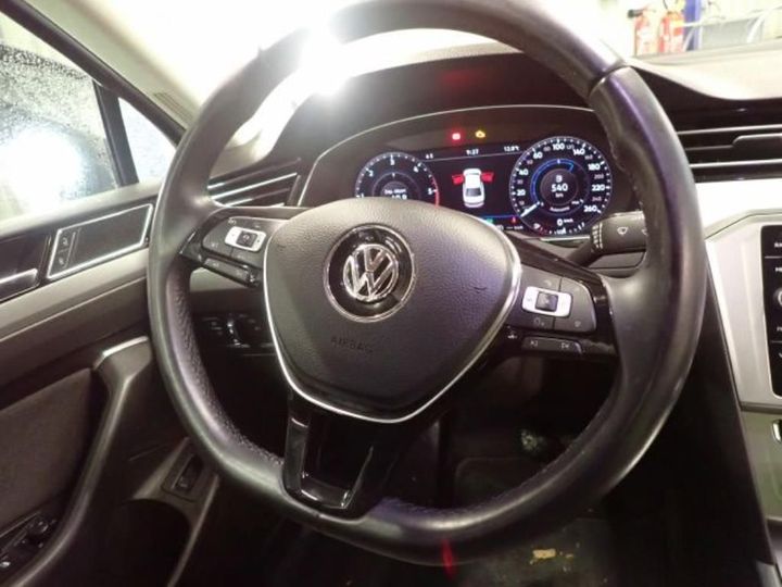 Photo 10 VIN: WVWZZZ3CZJE176711 - VOLKSWAGEN PASSAT 