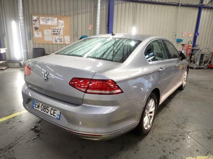 Photo 2 VIN: WVWZZZ3CZJE176711 - VOLKSWAGEN PASSAT 