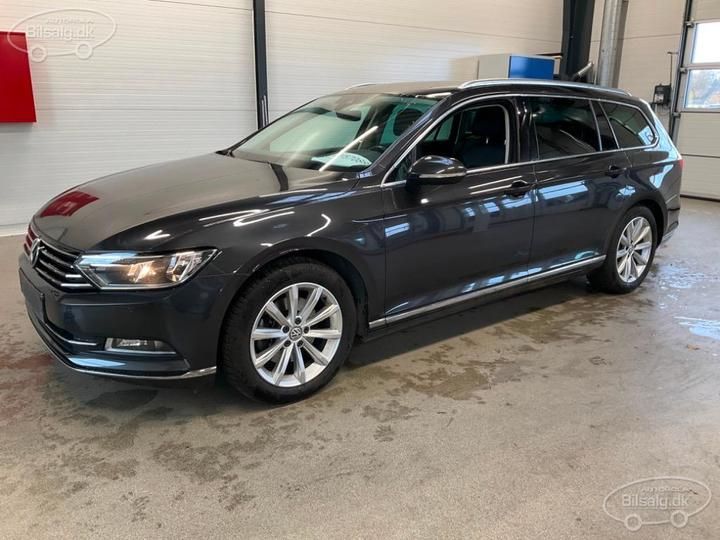 Photo 1 VIN: WVWZZZ3CZJE183002 - VOLKSWAGEN PASSAT 