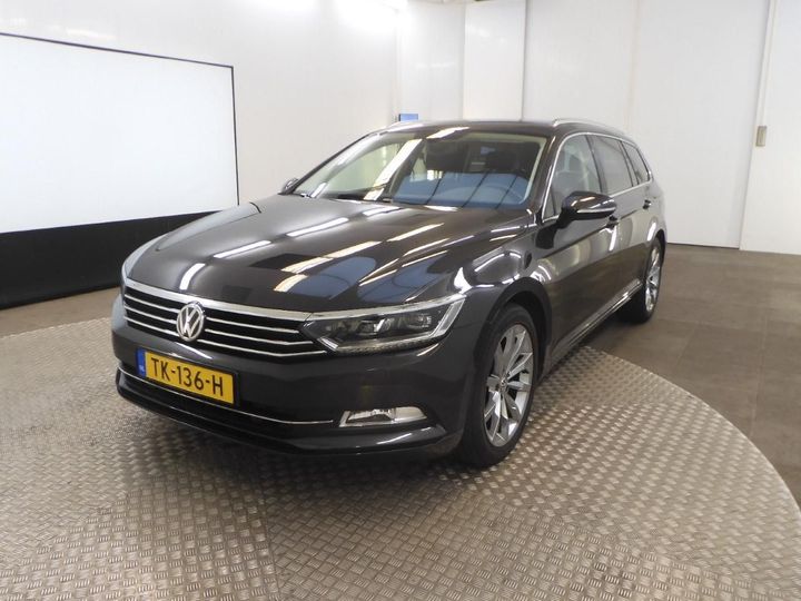 Photo 1 VIN: WVWZZZ3CZJE183469 - VOLKSWAGEN PASSAT 