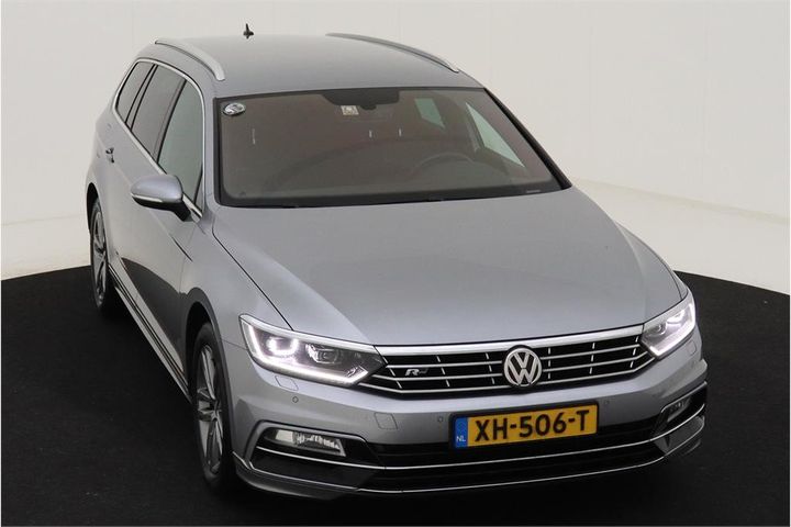 Photo 2 VIN: WVWZZZ3CZJE183705 - VOLKSWAGEN PASSAT VARIANT 