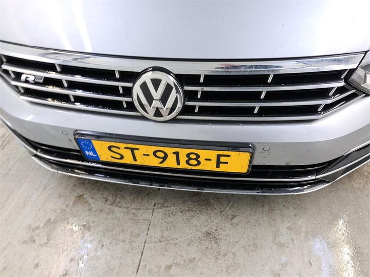 Photo 11 VIN: WVWZZZ3CZJE185945 - VOLKSWAGEN PASSAT 