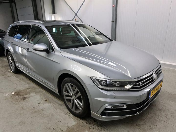 Photo 2 VIN: WVWZZZ3CZJE185945 - VOLKSWAGEN PASSAT 