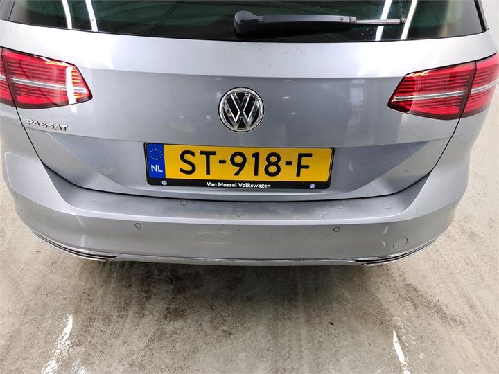 Photo 24 VIN: WVWZZZ3CZJE185945 - VOLKSWAGEN PASSAT 