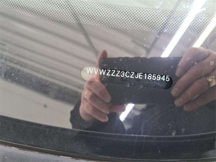 Photo 8 VIN: WVWZZZ3CZJE185945 - VOLKSWAGEN PASSAT 