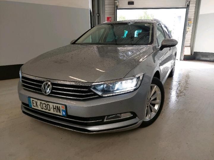 Photo 1 VIN: WVWZZZ3CZJE186207 - VOLKSWAGEN PASSAT 