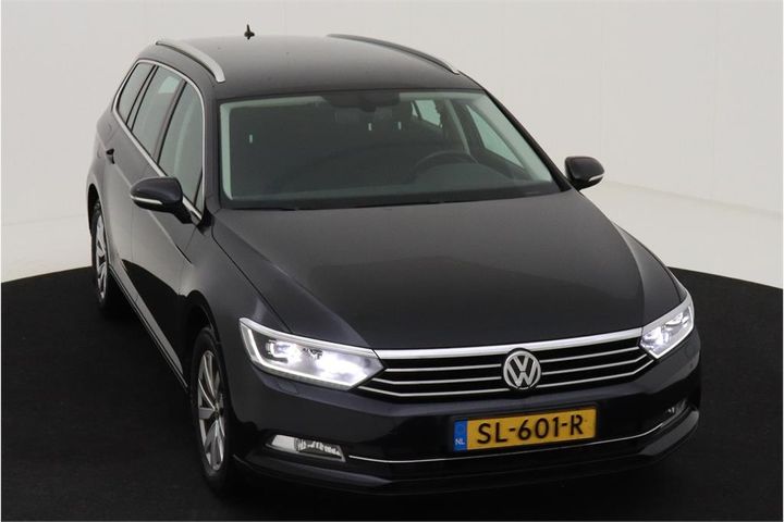 Photo 2 VIN: WVWZZZ3CZJE186639 - VOLKSWAGEN PASSAT VARIANT 