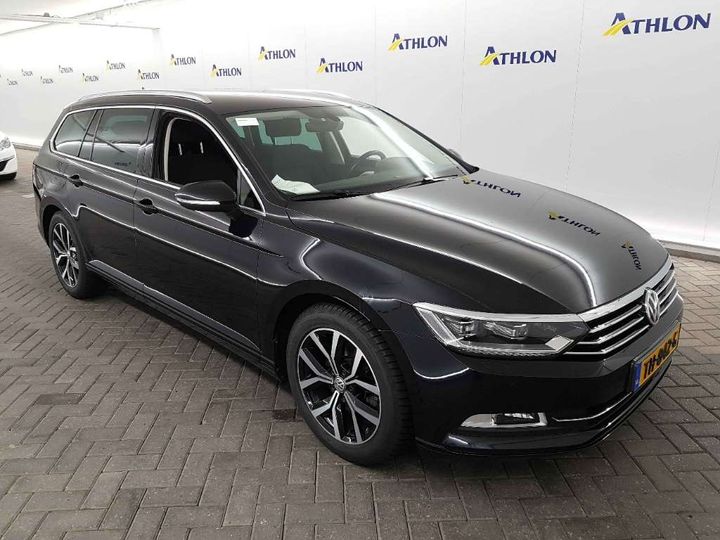 Photo 1 VIN: WVWZZZ3CZJE187185 - VOLKSWAGEN PASSAT 