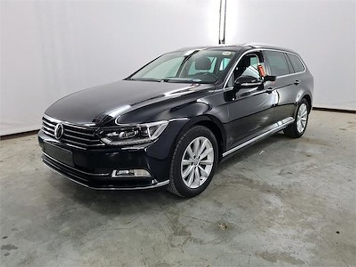 Photo 1 VIN: WVWZZZ3CZJE187602 - VOLKSWAGEN PASSAT 