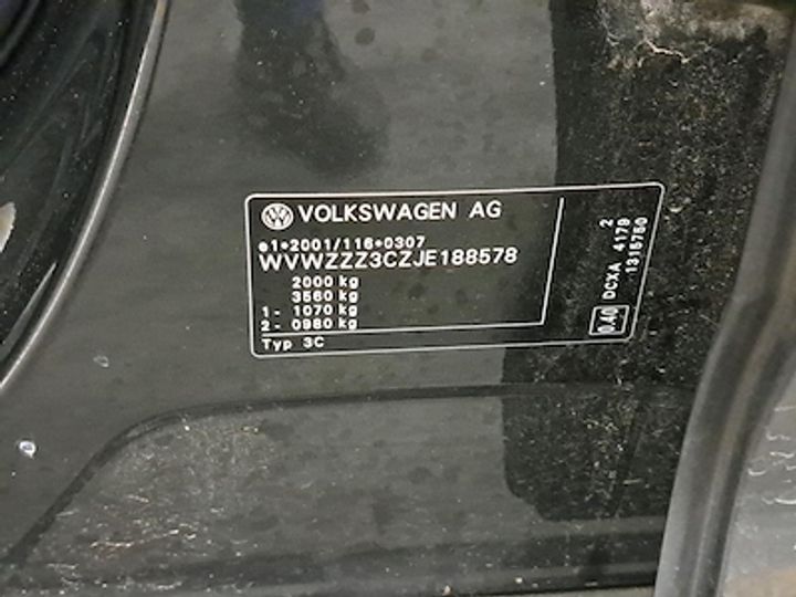 Photo 10 VIN: WVWZZZ3CZJE188578 - VOLKSWAGEN PASSAT 