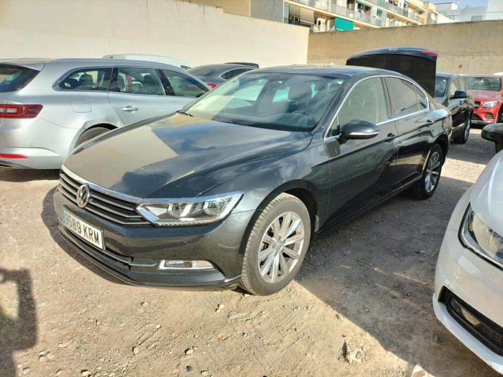 Photo 10 VIN: WVWZZZ3CZJE189046 - VOLKSWAGEN PASSAT 