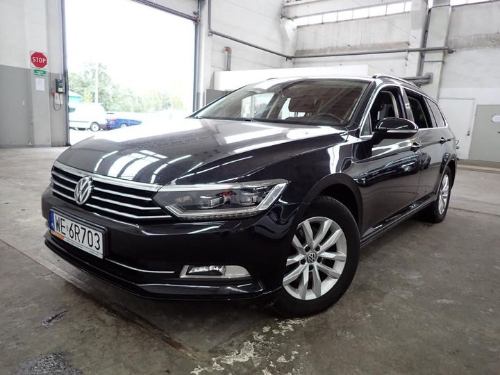 Photo 1 VIN: WVWZZZ3CZJE189447 - VOLKSWAGEN PASSAT 