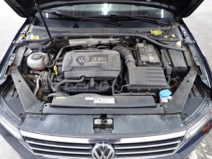 Photo 6 VIN: WVWZZZ3CZJE189447 - VOLKSWAGEN PASSAT 