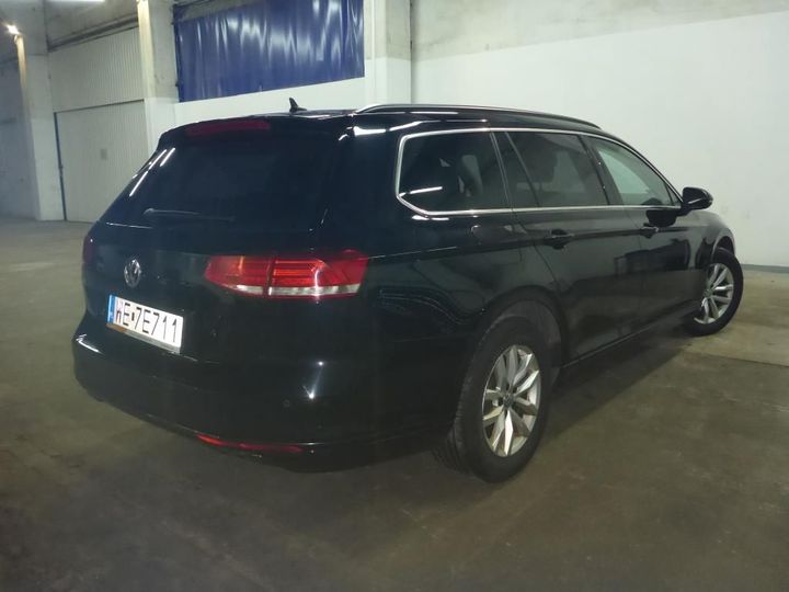 Photo 3 VIN: WVWZZZ3CZJE189501 - VOLKSWAGEN PASSAT 