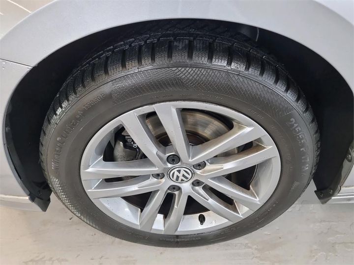 Photo 18 VIN: WVWZZZ3CZJE190798 - VOLKSWAGEN PASSAT 