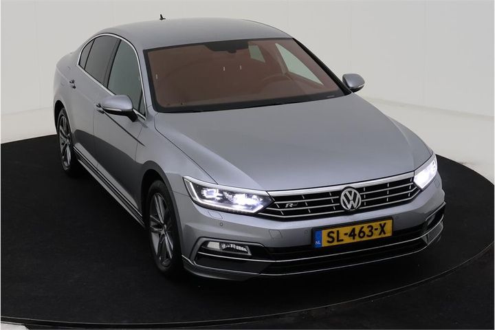 Photo 2 VIN: WVWZZZ3CZJE190798 - VOLKSWAGEN PASSAT 