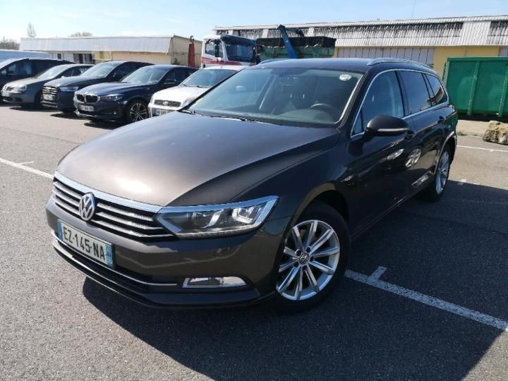 Photo 1 VIN: WVWZZZ3CZJE199545 - VOLKSWAGEN PASSAT 