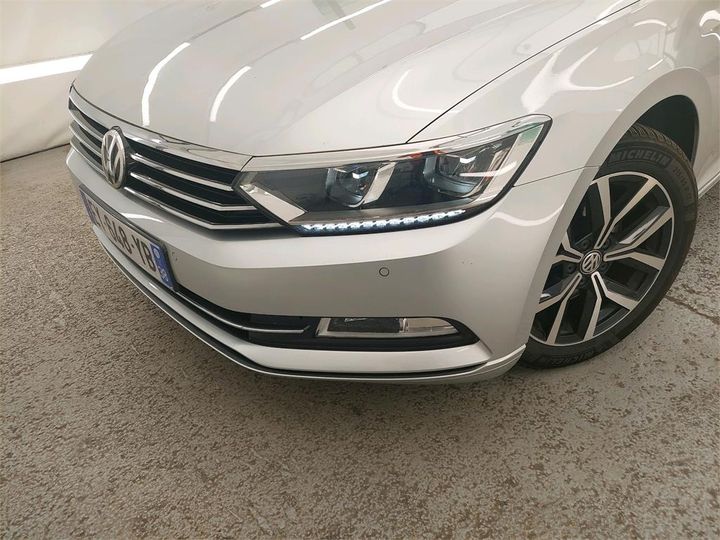 Photo 10 VIN: WVWZZZ3CZJE200352 - VOLKSWAGEN PASSAT 