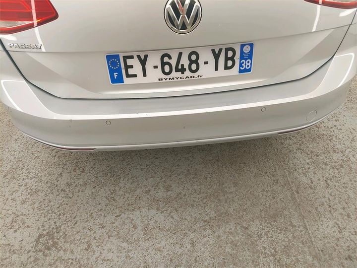 Photo 21 VIN: WVWZZZ3CZJE200352 - VOLKSWAGEN PASSAT 