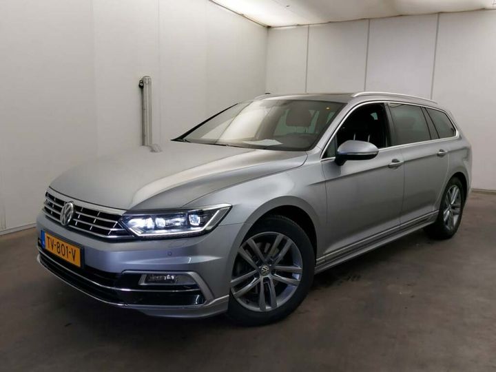 Photo 1 VIN: WVWZZZ3CZJE201525 - VOLKSWAGEN PASSAT 