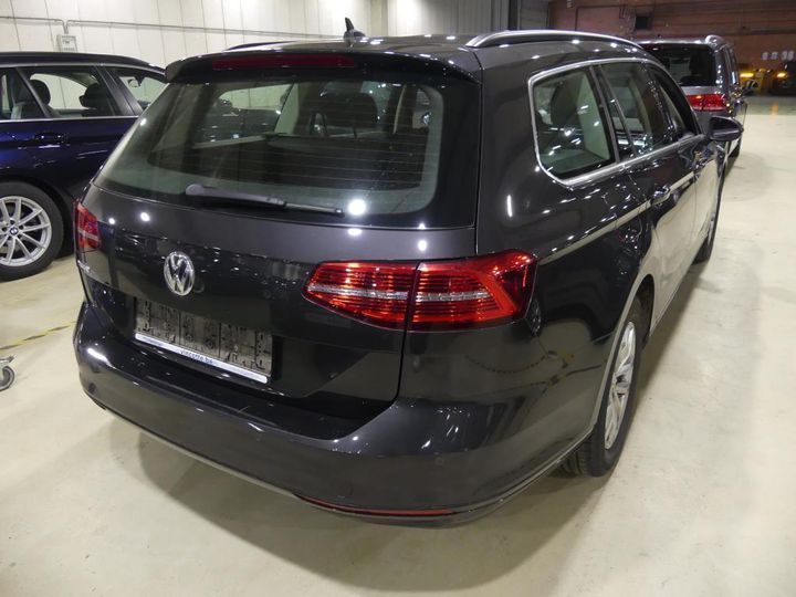 Photo 1 VIN: WVWZZZ3CZJE201870 - VOLKSWAGEN PASSAT 