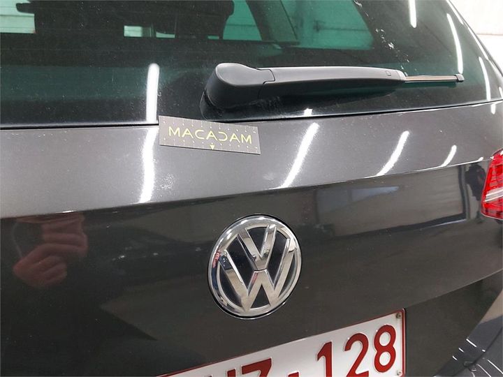 Photo 37 VIN: WVWZZZ3CZJE202162 - VOLKSWAGEN PASSAT 